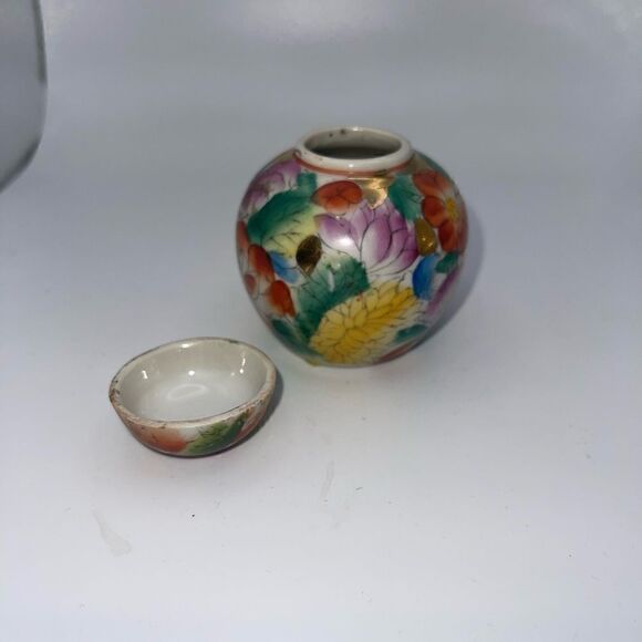 Vintage floral ginger jar 3” - Picture 4 of 5